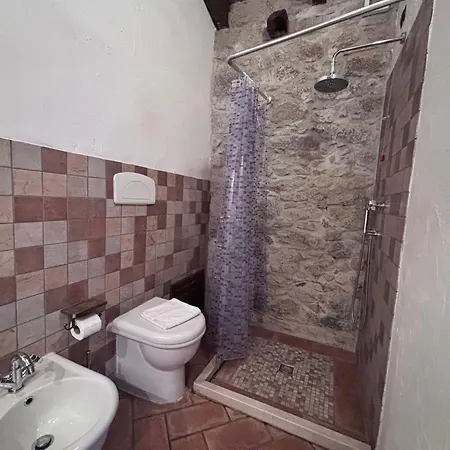 Hammam Rooms, Senorbi, Sardegna *