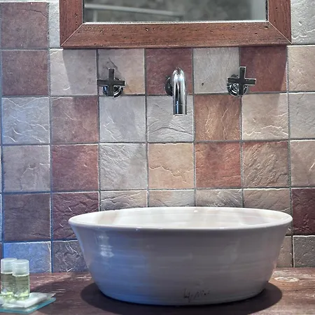 Hammam Rooms, Senorbi, Sardegna Guest house Senorbi
